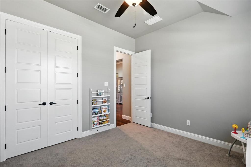 Little Elm, Texas, 75068, United States, 4 Bedrooms Bedrooms, ,3 BathroomsBathrooms,Residential,For Sale,1905823