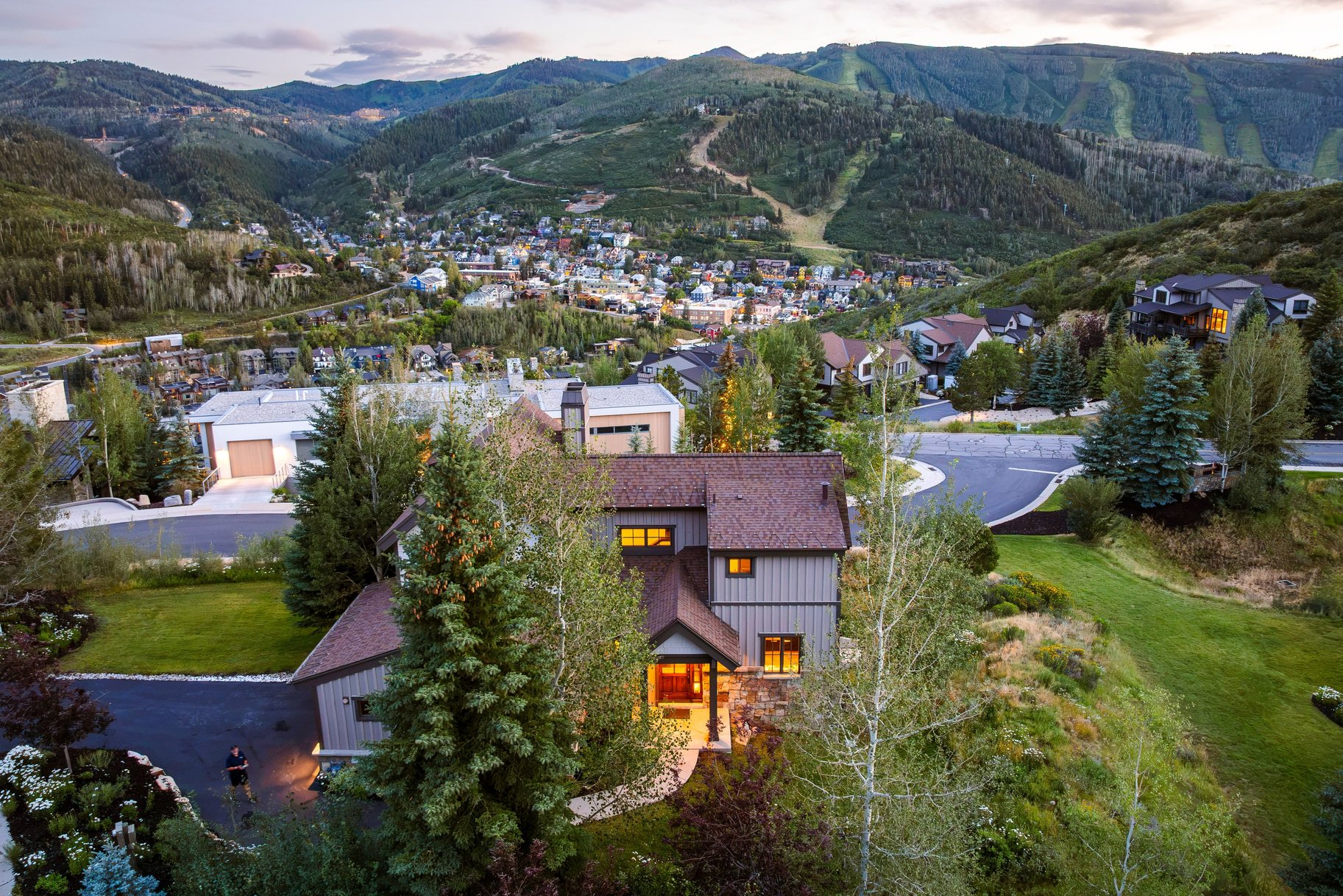  Freestanding South Facing Retreat with Spectacular Views - 物件實景