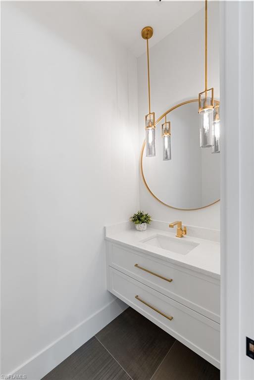 Naples, Florida, 34105, United States, 4 Bedrooms Bedrooms, ,5 BathroomsBathrooms,Residential,For Sale,1991548