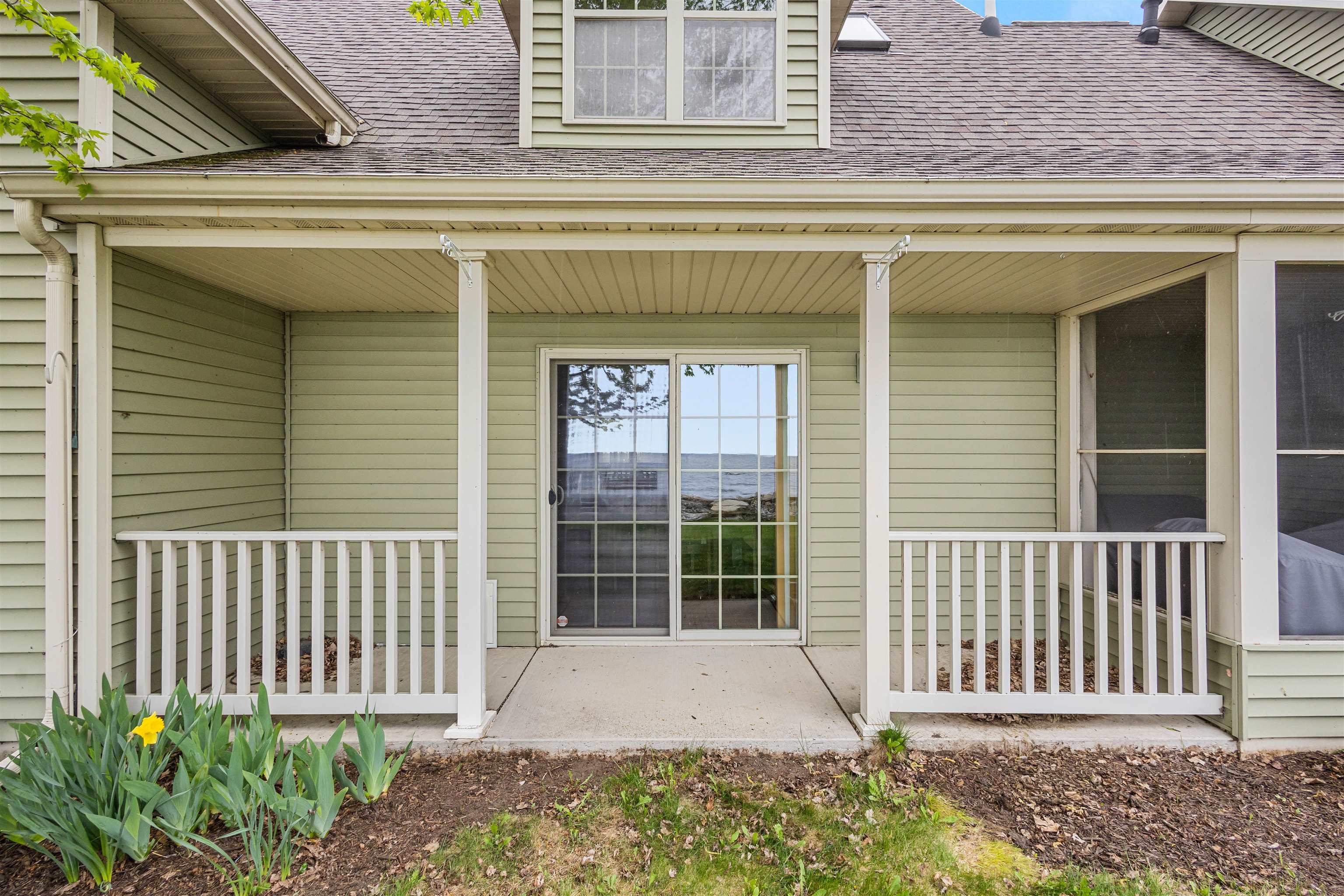 Oconto, Wisconsin, 54153, United States, 3 Bedrooms Bedrooms, ,3 BathroomsBathrooms,Residential,For Sale,2017329