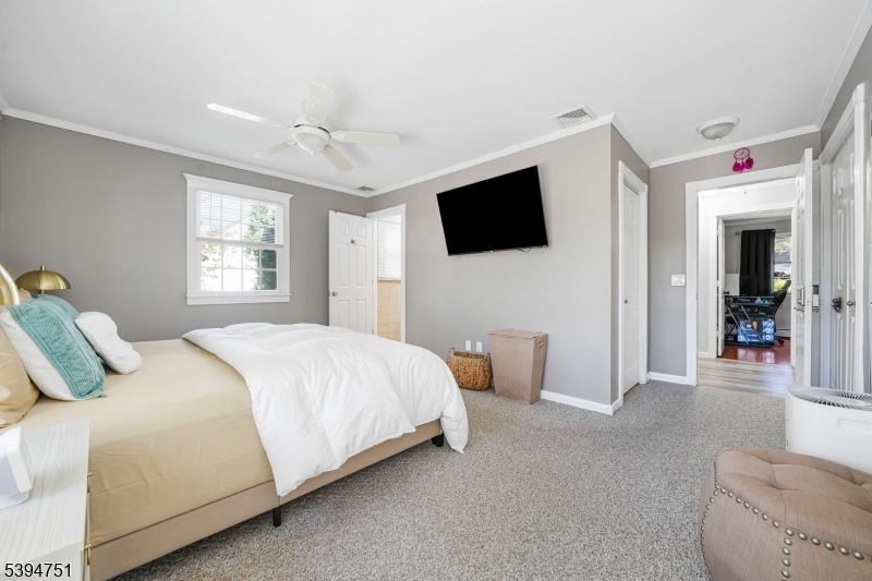 Jefferson Twp., New Jersey, 07849, United States, 3 Bedrooms Bedrooms, ,2 BathroomsBathrooms,Residential,For Sale,1993469