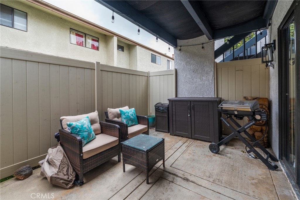 Huntington Beach, California, 92648, United States, 1 Bedroom Bedrooms, ,1 BathroomBathrooms,Residential,For Sale,1969398