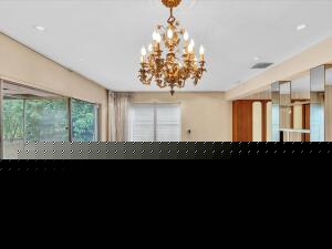 North Miami Beach, Florida, 33179, United States, 4 Bedrooms Bedrooms, ,2 BathroomsBathrooms,Residential,For Sale,1988572