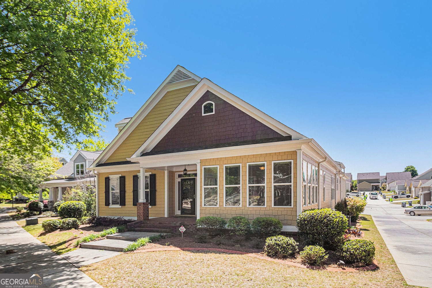 Fayetteville, Georgia, 30214, United States, 4 Bedrooms Bedrooms, ,5 BathroomsBathrooms,Residential,For Sale,1858907