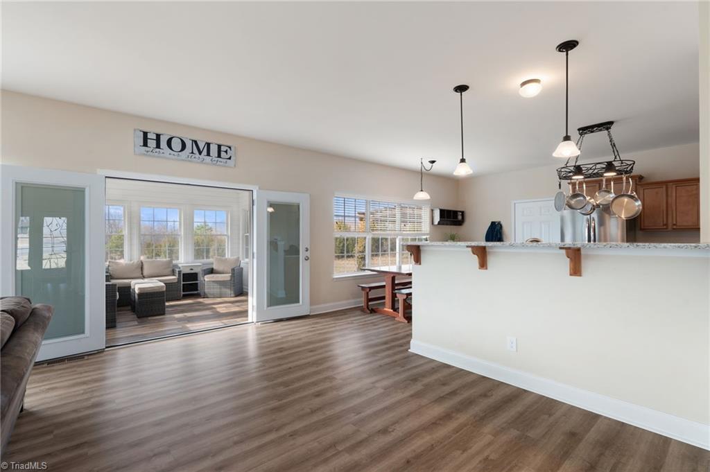 Lewisville, North Carolina, 27023, United States, 5 Bedrooms Bedrooms, ,4 BathroomsBathrooms,Residential,For Sale,1890092