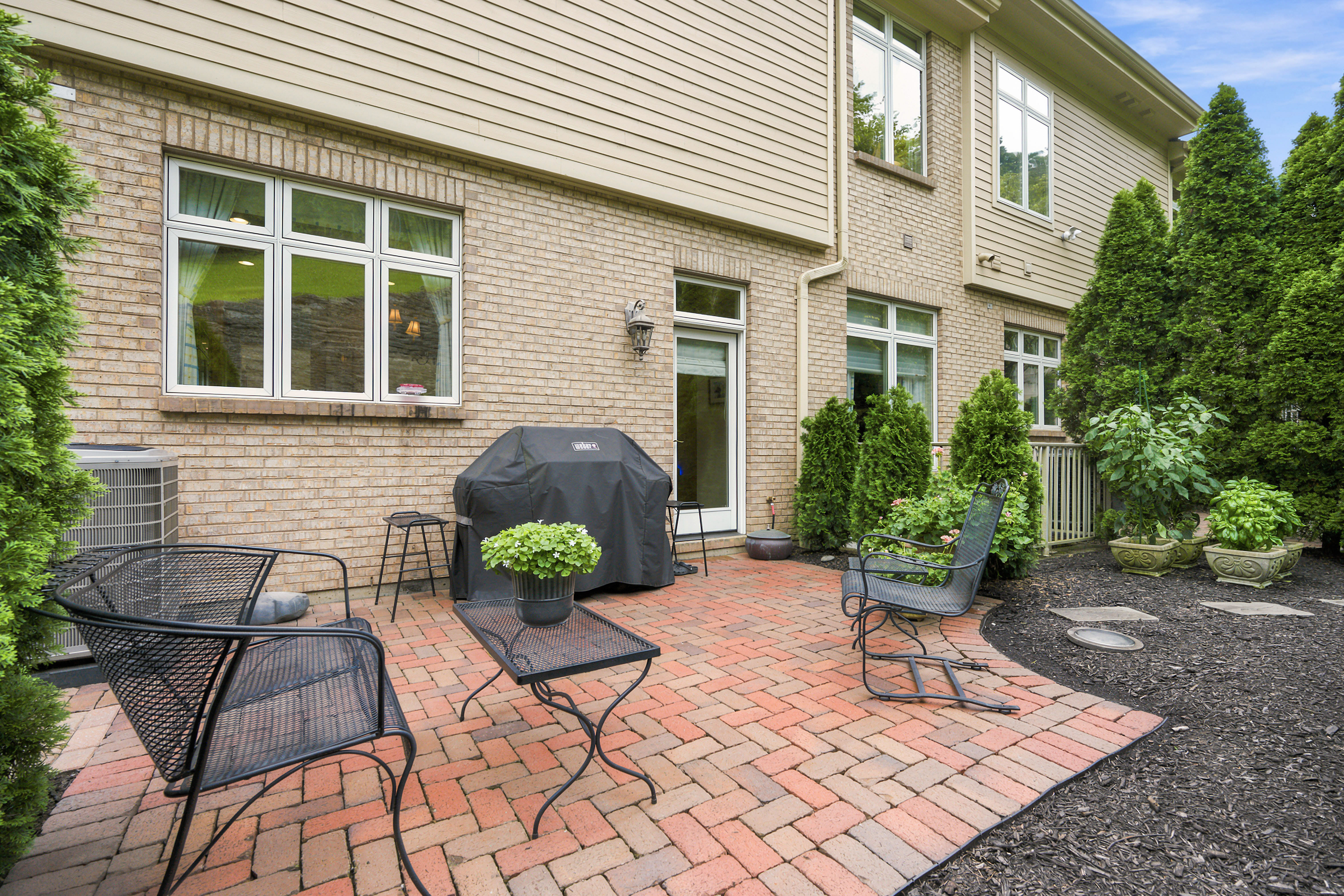  1498 Riverside Drive, Cincinnati, OH 45202 - 物件實景