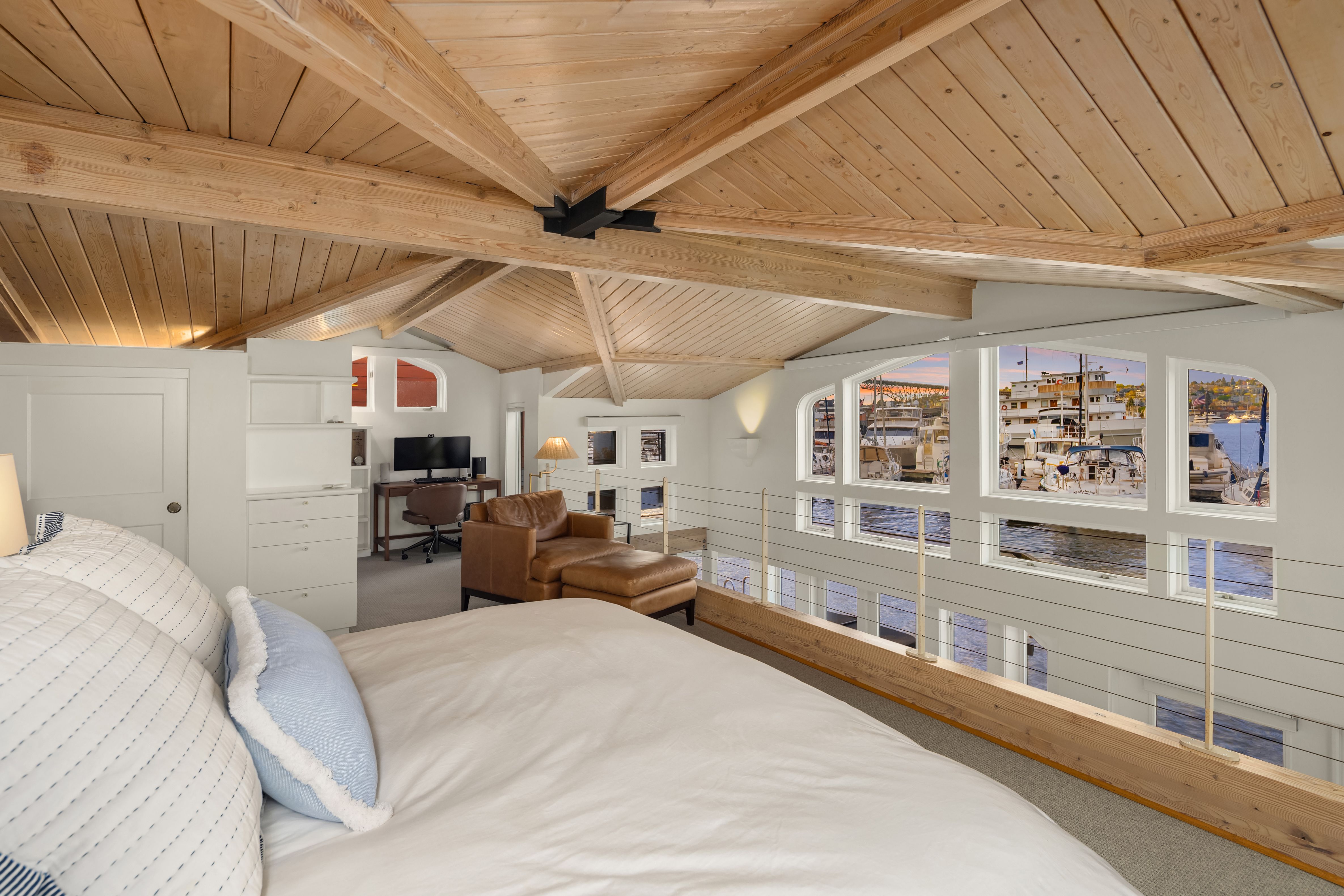  2466 Westlake Ave N #8, Seattle, WA 98109 - 物件實景