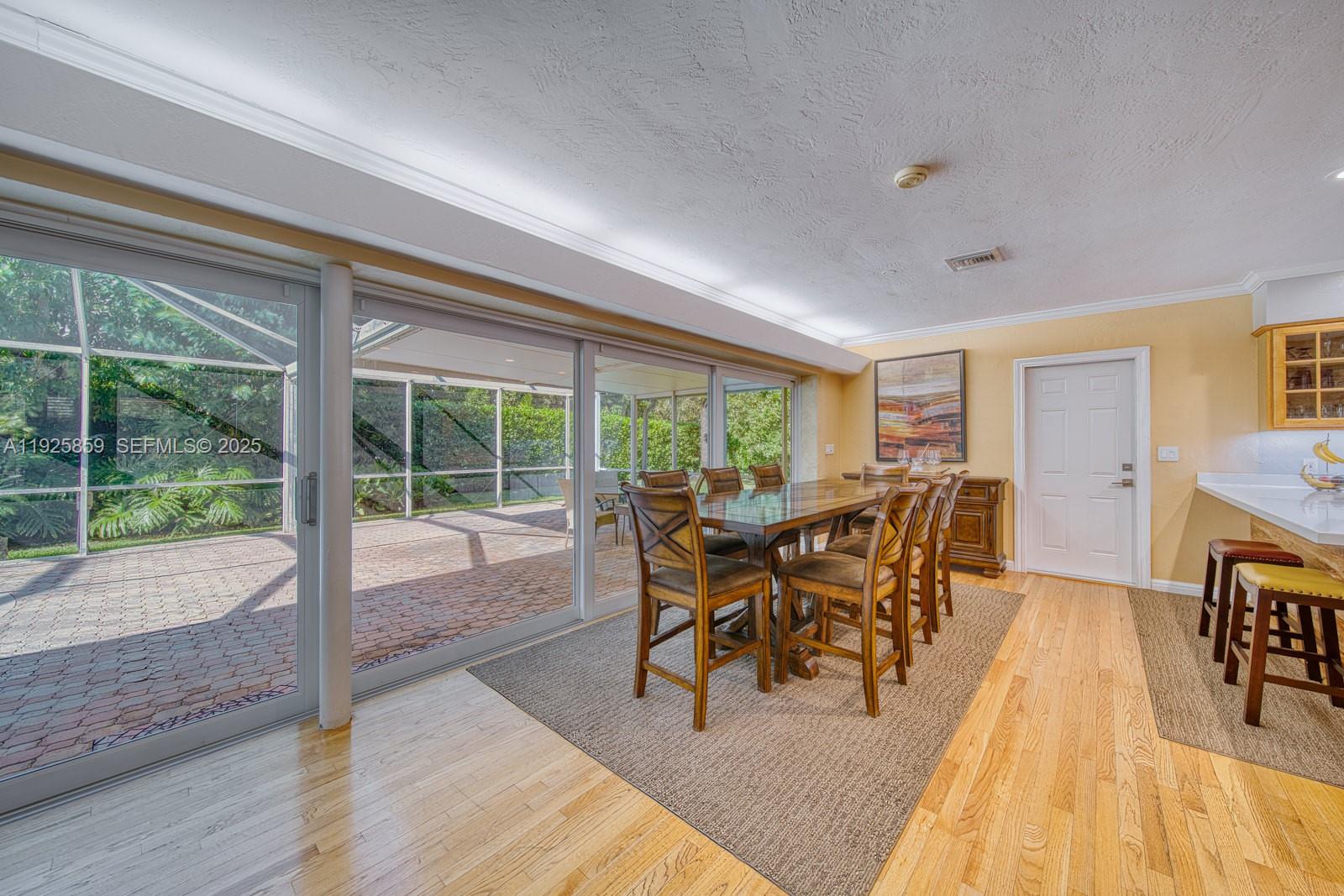 Pinecrest, Florida, 33156, United States, 3 Bedrooms Bedrooms, ,2 BathroomsBathrooms,Residential,For Sale,2003323