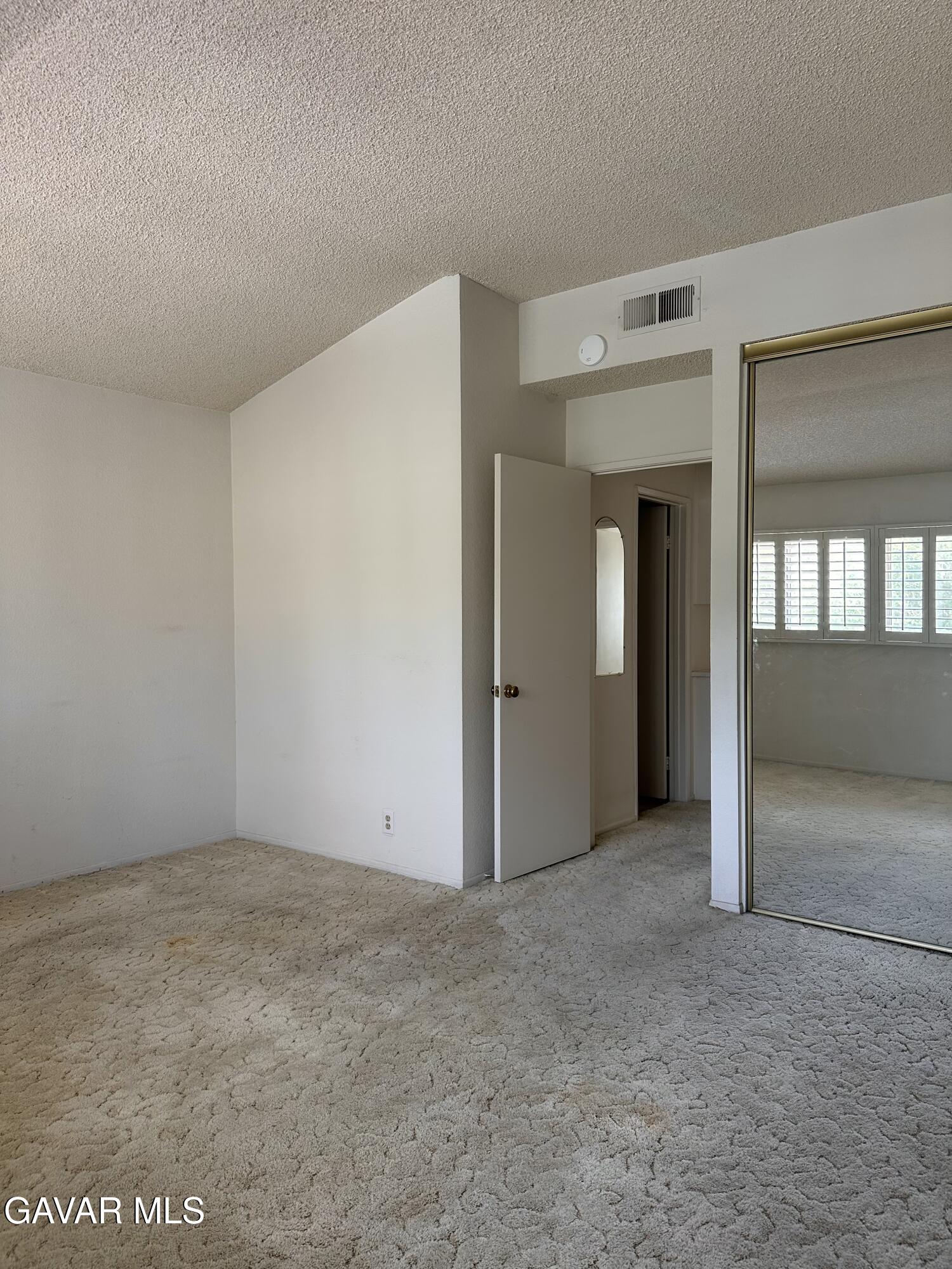 Palmdale, California, 93551, United States, 3 Bedrooms Bedrooms, ,3 BathroomsBathrooms,Residential,For Sale,1973672