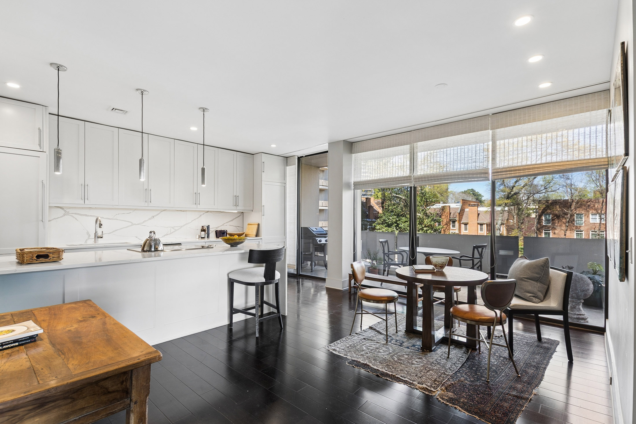  Easy Living at Plaza Towers - 物件實景