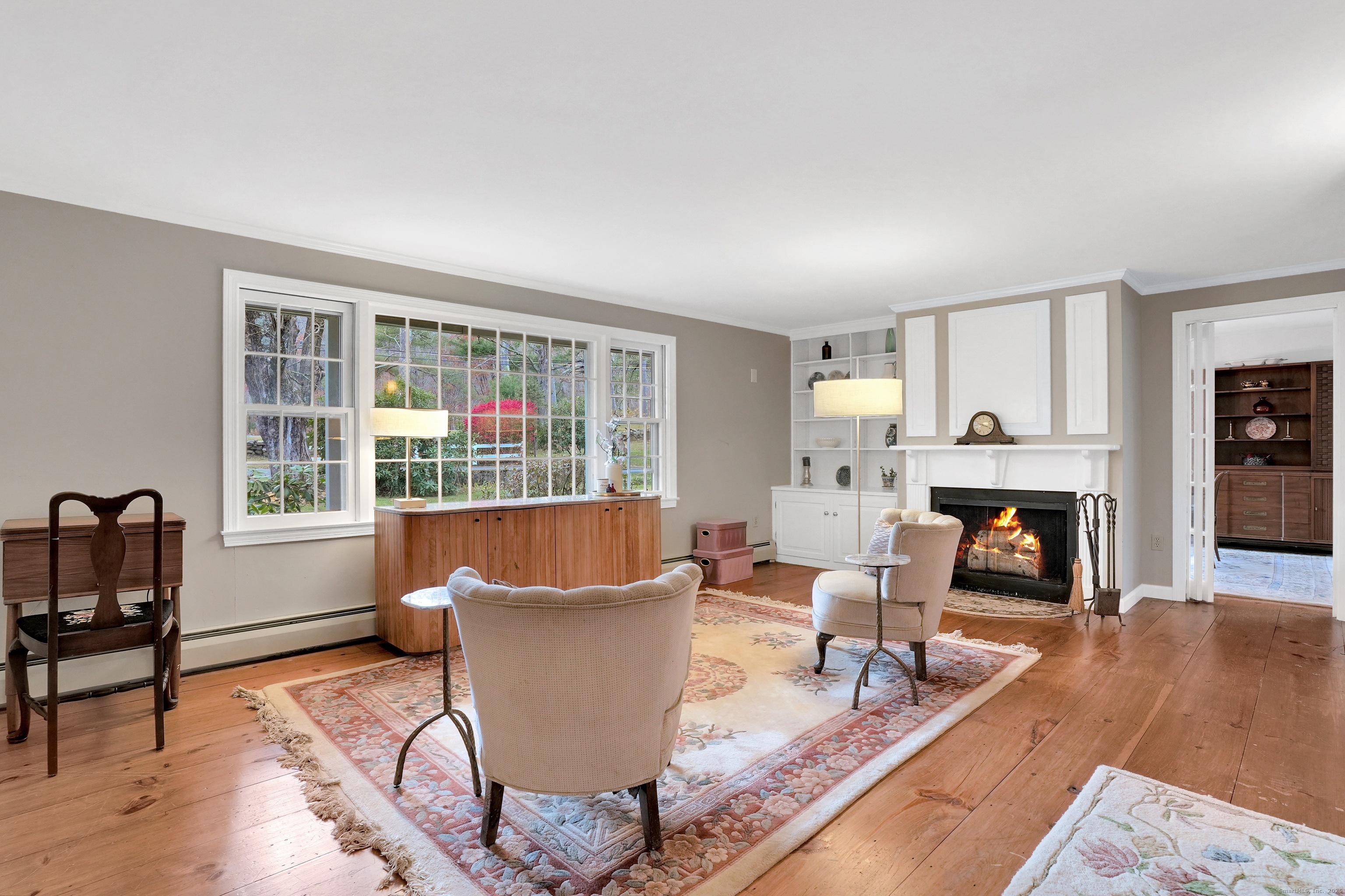 Canton, Connecticut, 06019, United States, 4 Bedrooms Bedrooms, ,3 BathroomsBathrooms,Residential,For Sale,1987943