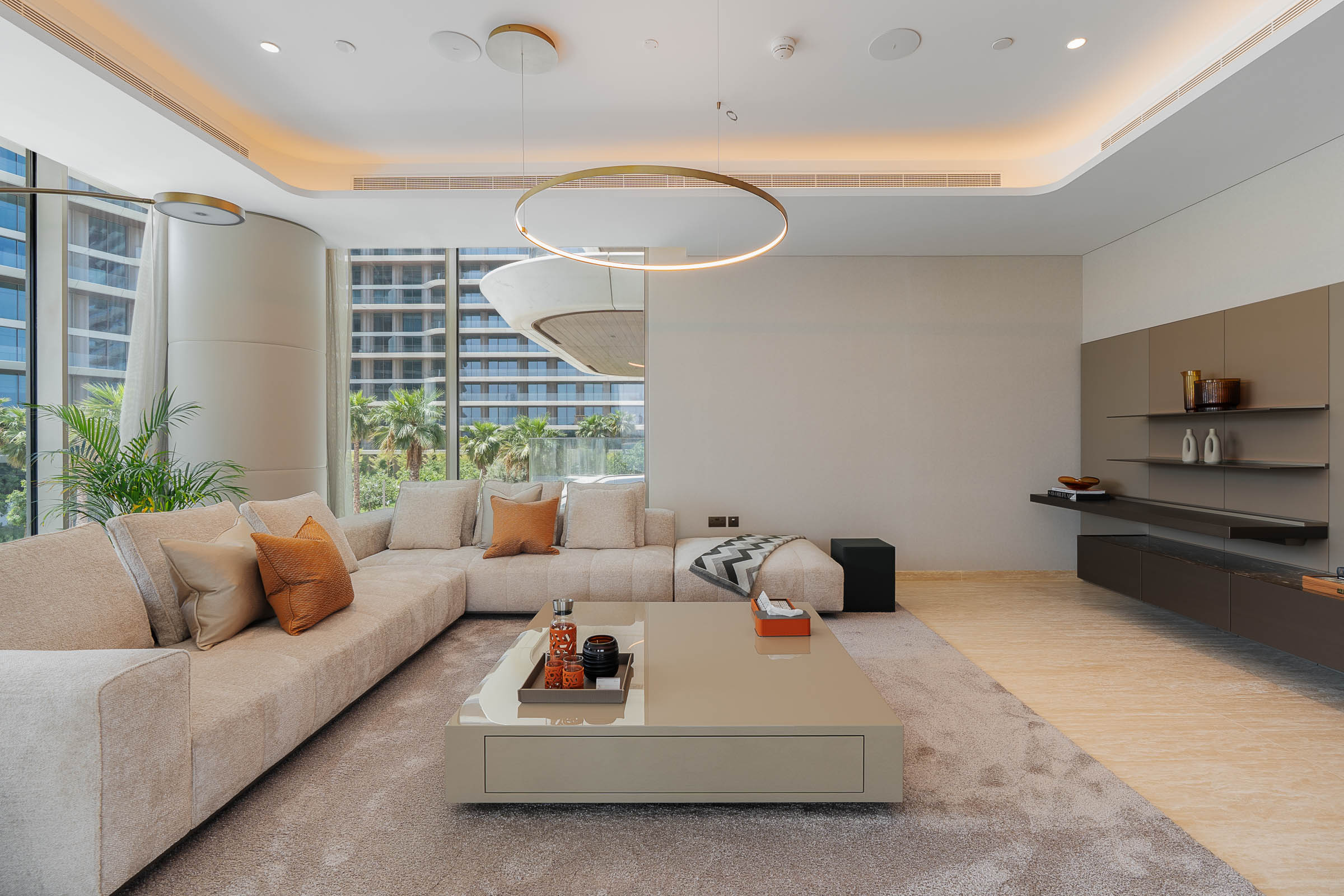  Brand-New Half-Floor Penthouse at Serenia Living - 物件實景
