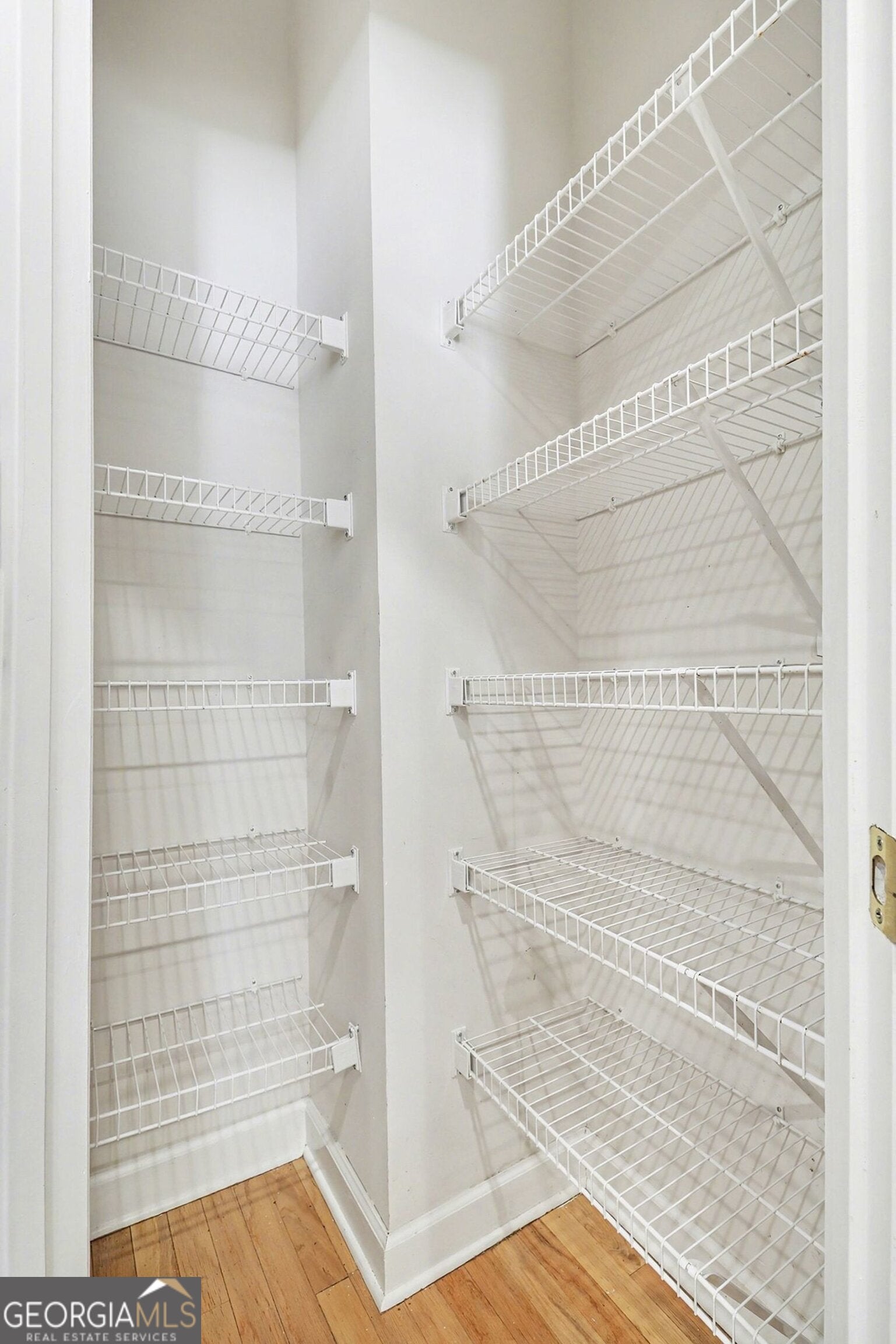 Marietta, Georgia, 30067, United States, 5 Bedrooms Bedrooms, ,3 BathroomsBathrooms,Residential,For Sale,2013390