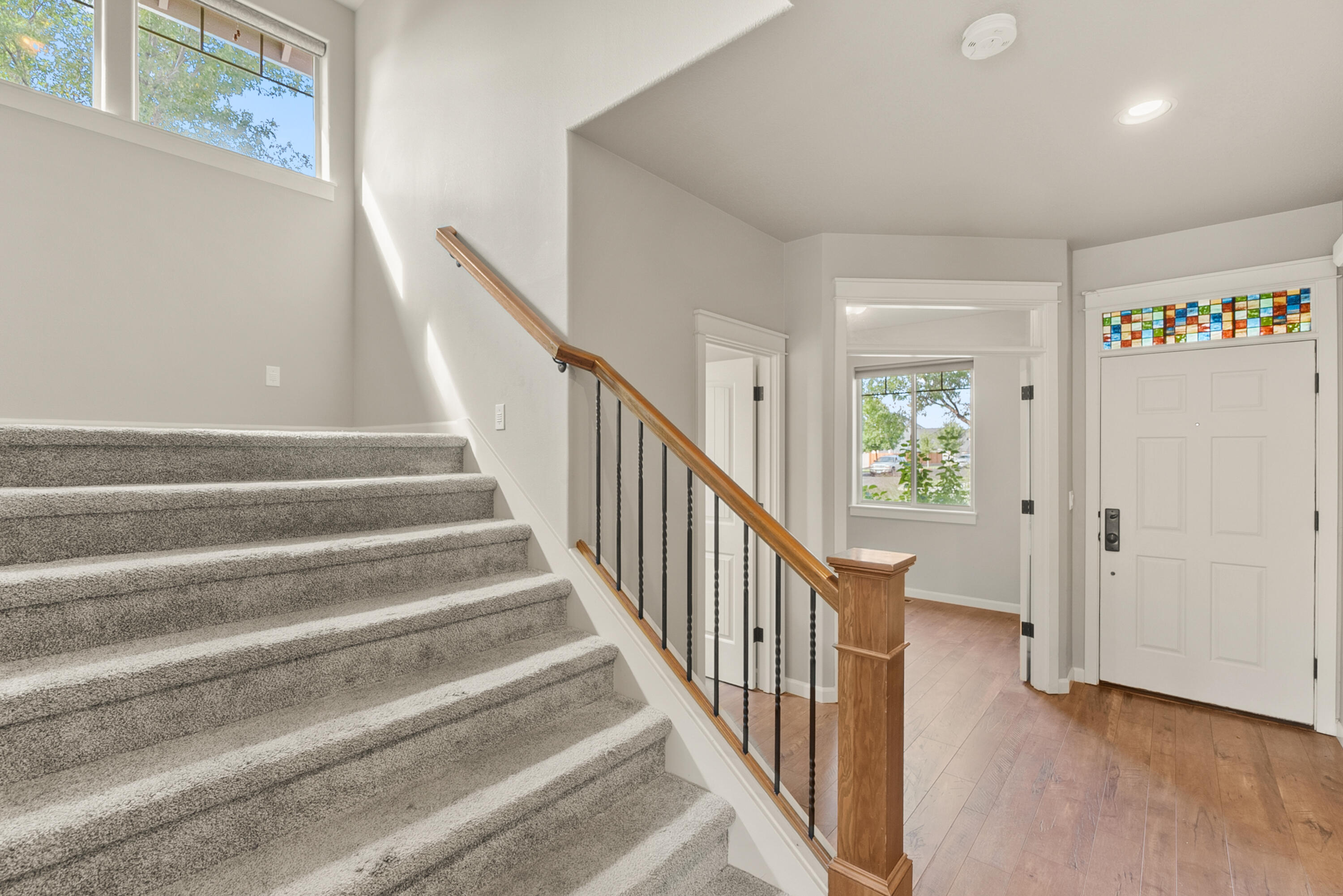 Redmond, Oregon, 97756, United States, 3 Bedrooms Bedrooms, ,3 BathroomsBathrooms,Residential,For Sale,1998180