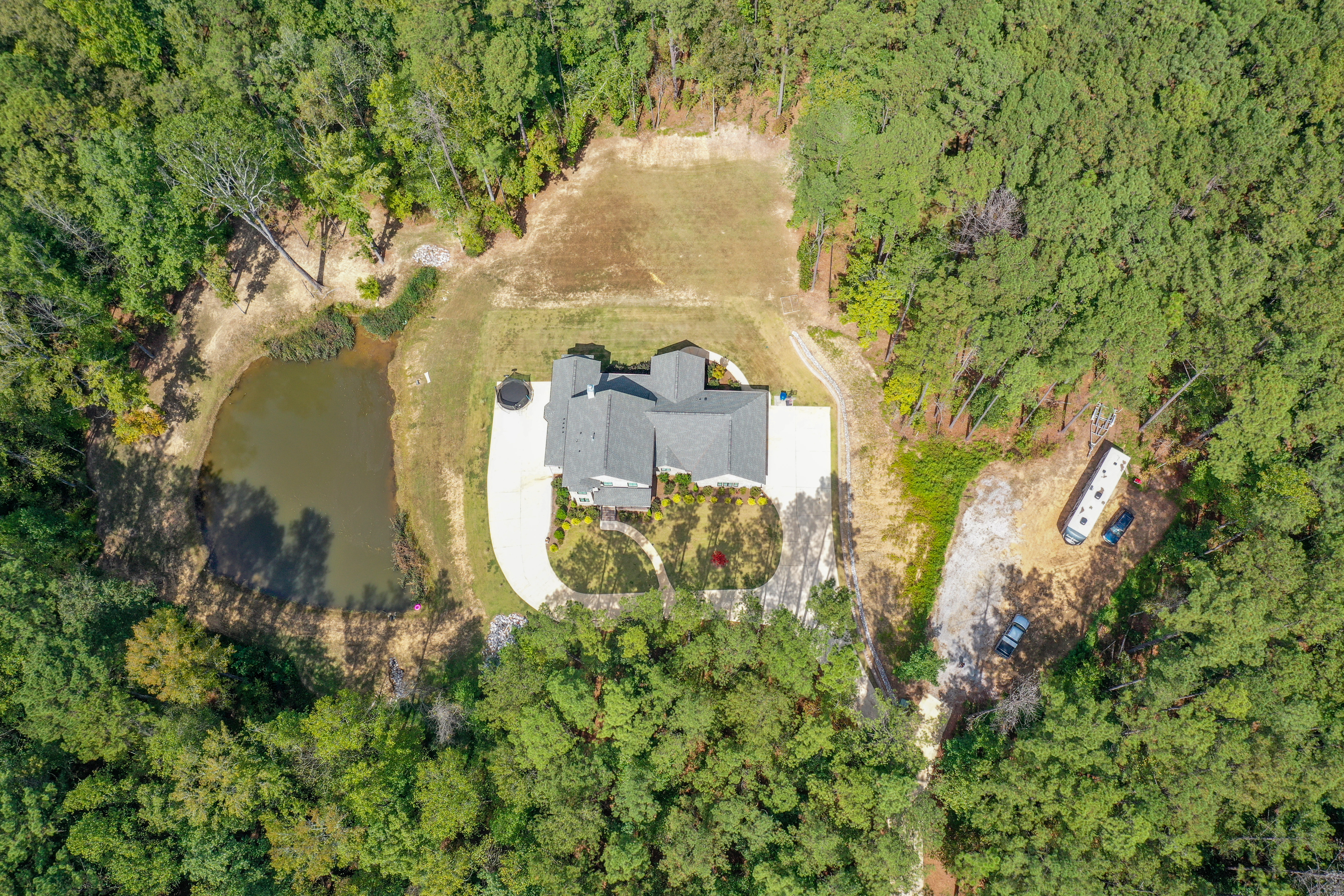 Helena, Alabama, 35080, United States, 5 Bedrooms Bedrooms, ,5 BathroomsBathrooms,Residential,For Sale,1979427