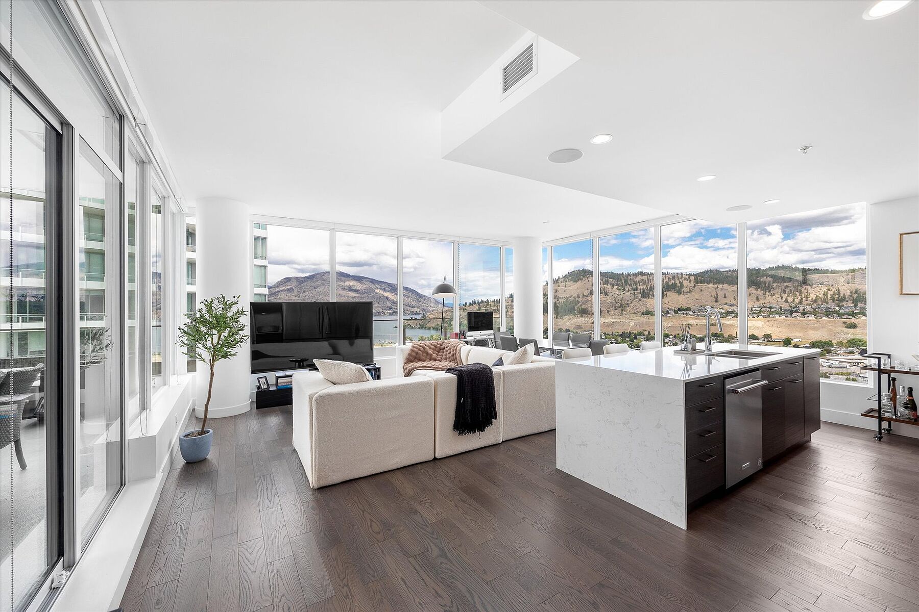  Luxury 26th Floor Residence - 物件實景