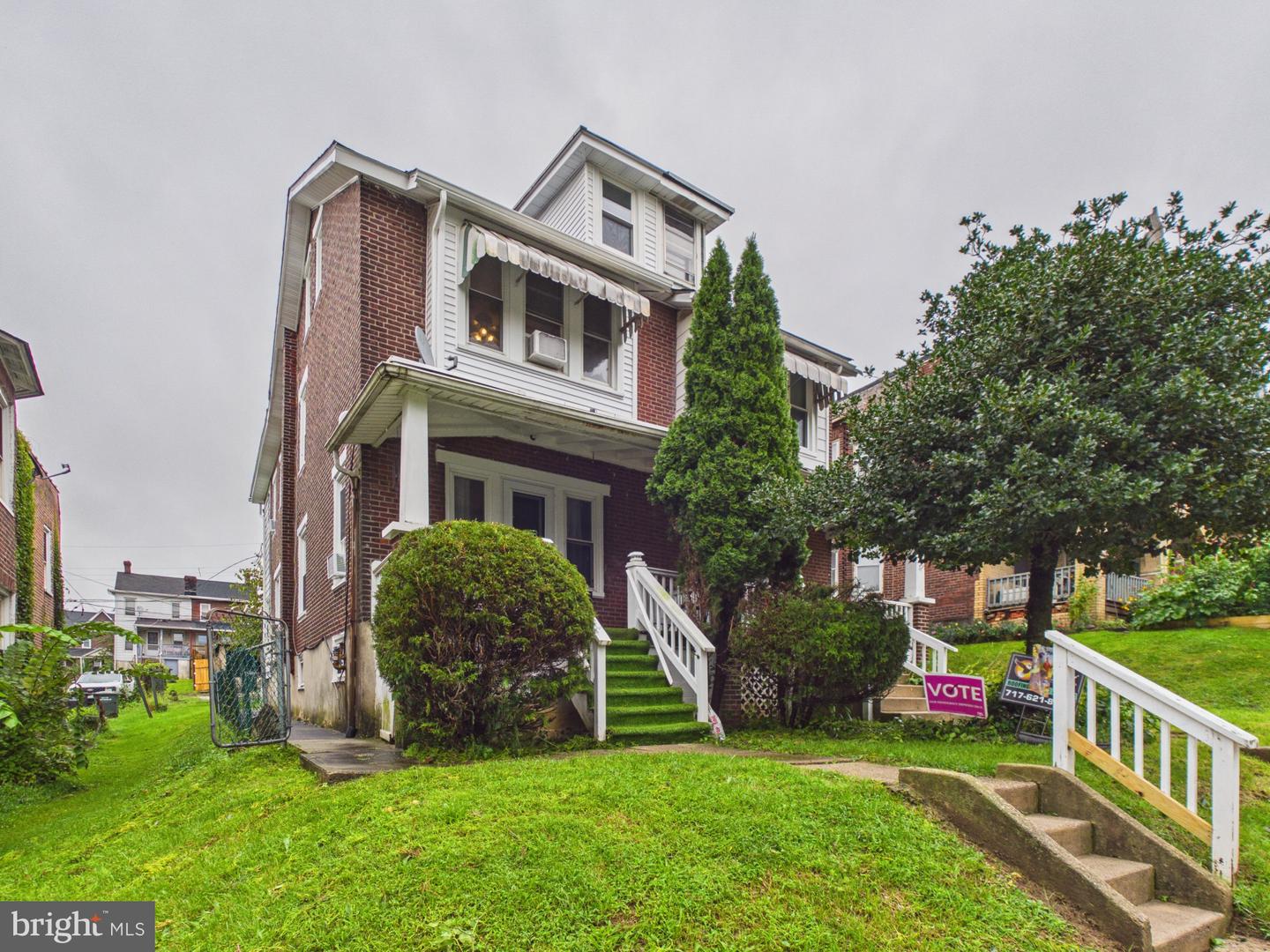 3rd Ave, Coatesville, PA 19320