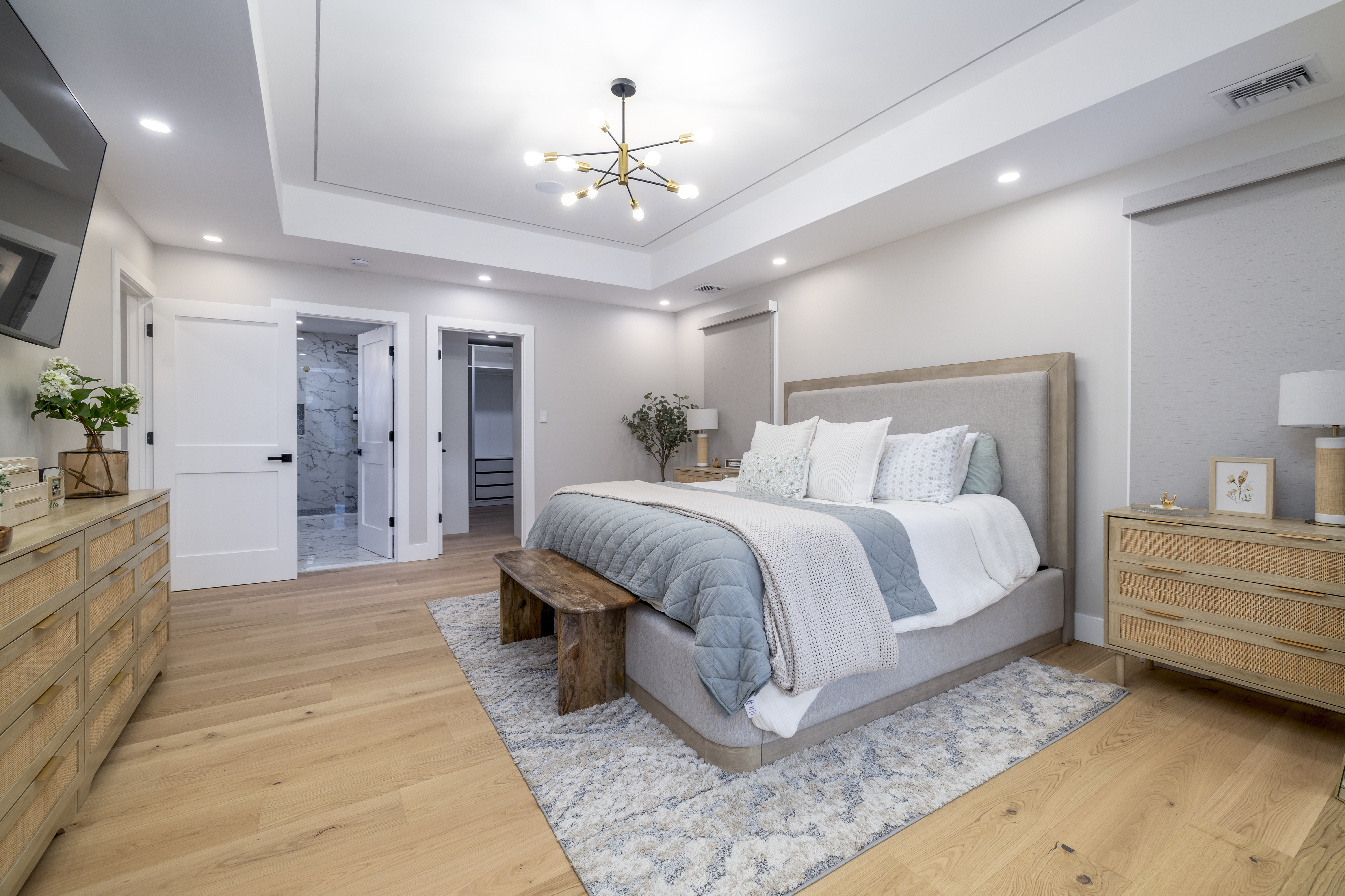  23 Faith Lane, Westbury, NY 11590 - 物件實景