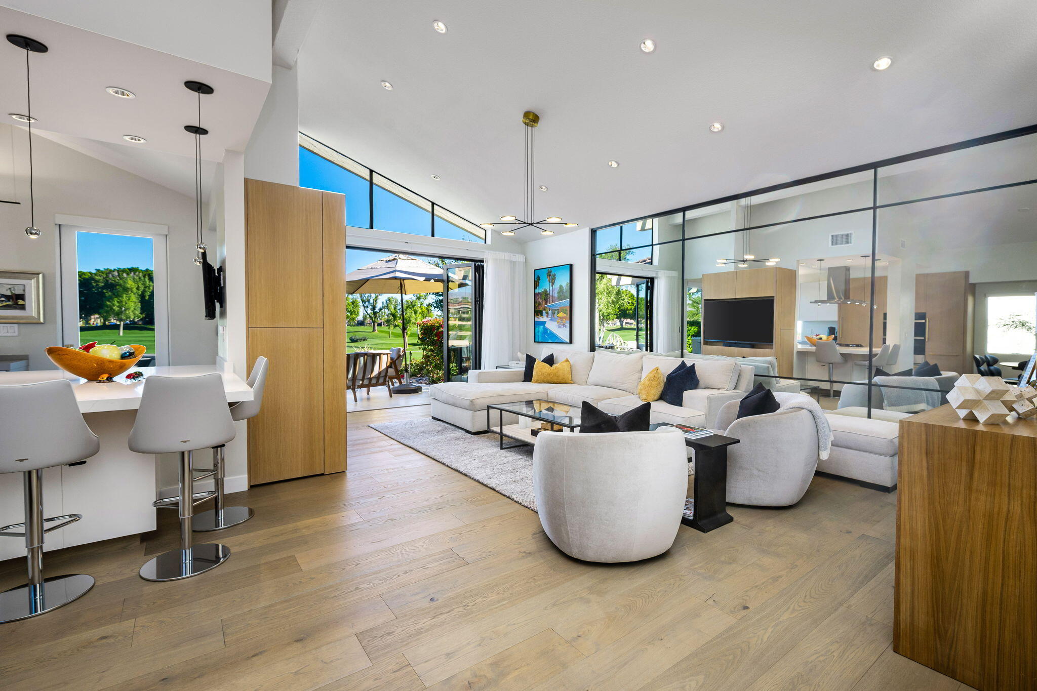 Palm Desert, California, 92211, United States, 2 Bedrooms Bedrooms, ,2 BathroomsBathrooms,Residential,For Sale,2003447