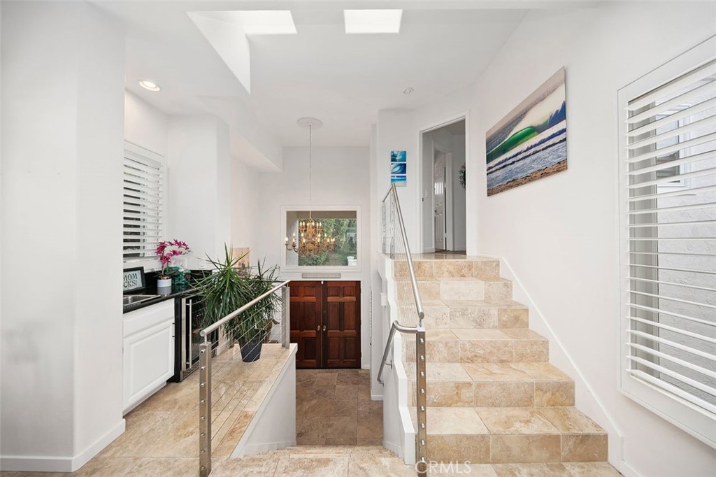 Solana Beach, California, 92075, United States, 3 Bedrooms Bedrooms, ,3 BathroomsBathrooms,Residential,For Sale,1980194