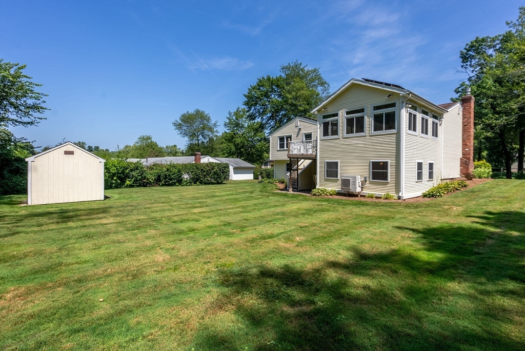 Agawam, Massachusetts, 01030, United States, 4 Bedrooms Bedrooms, ,3 BathroomsBathrooms,Residential,For Sale,1933274