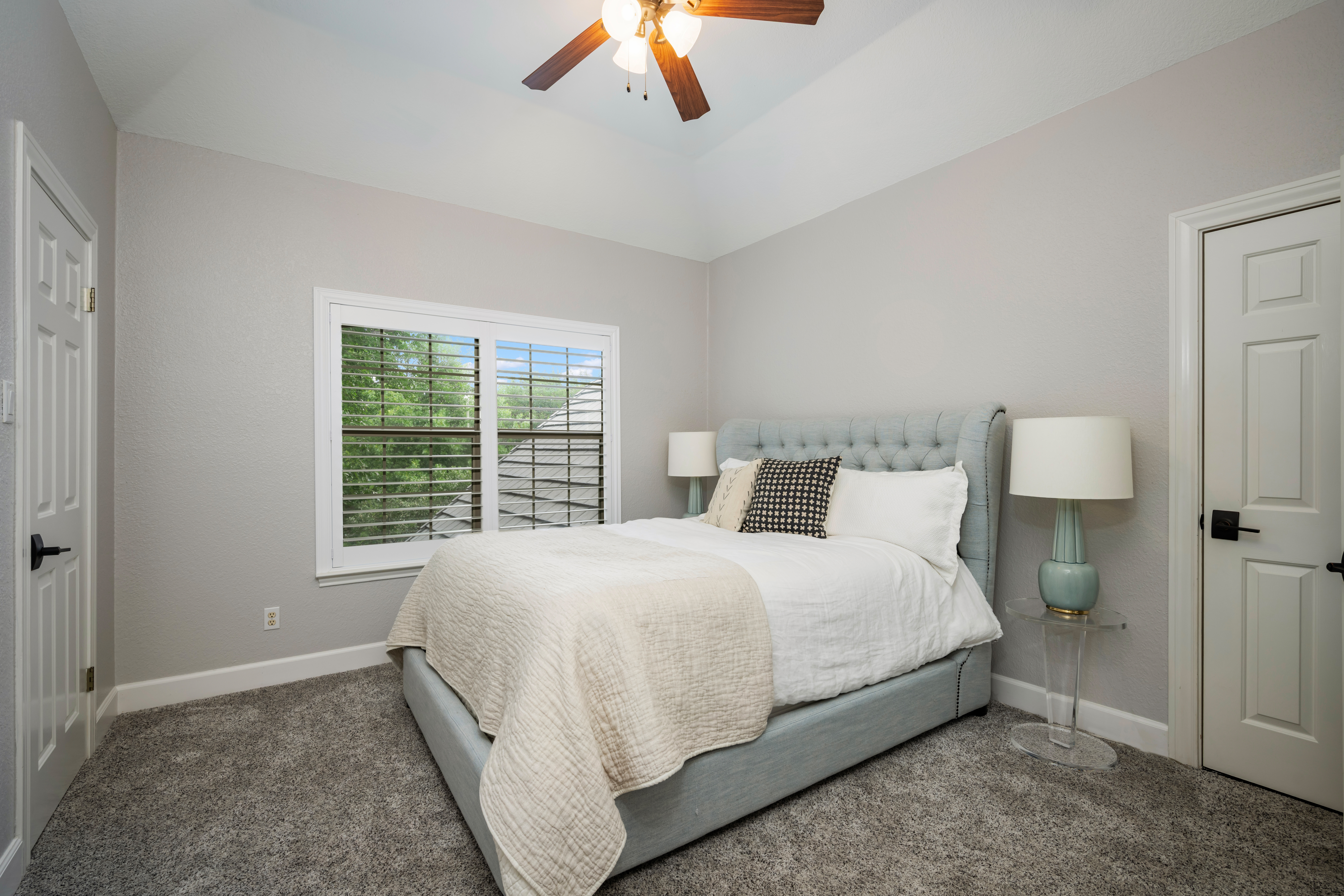  Elegant Retreat with Resort-Style Backyard - 物件實景