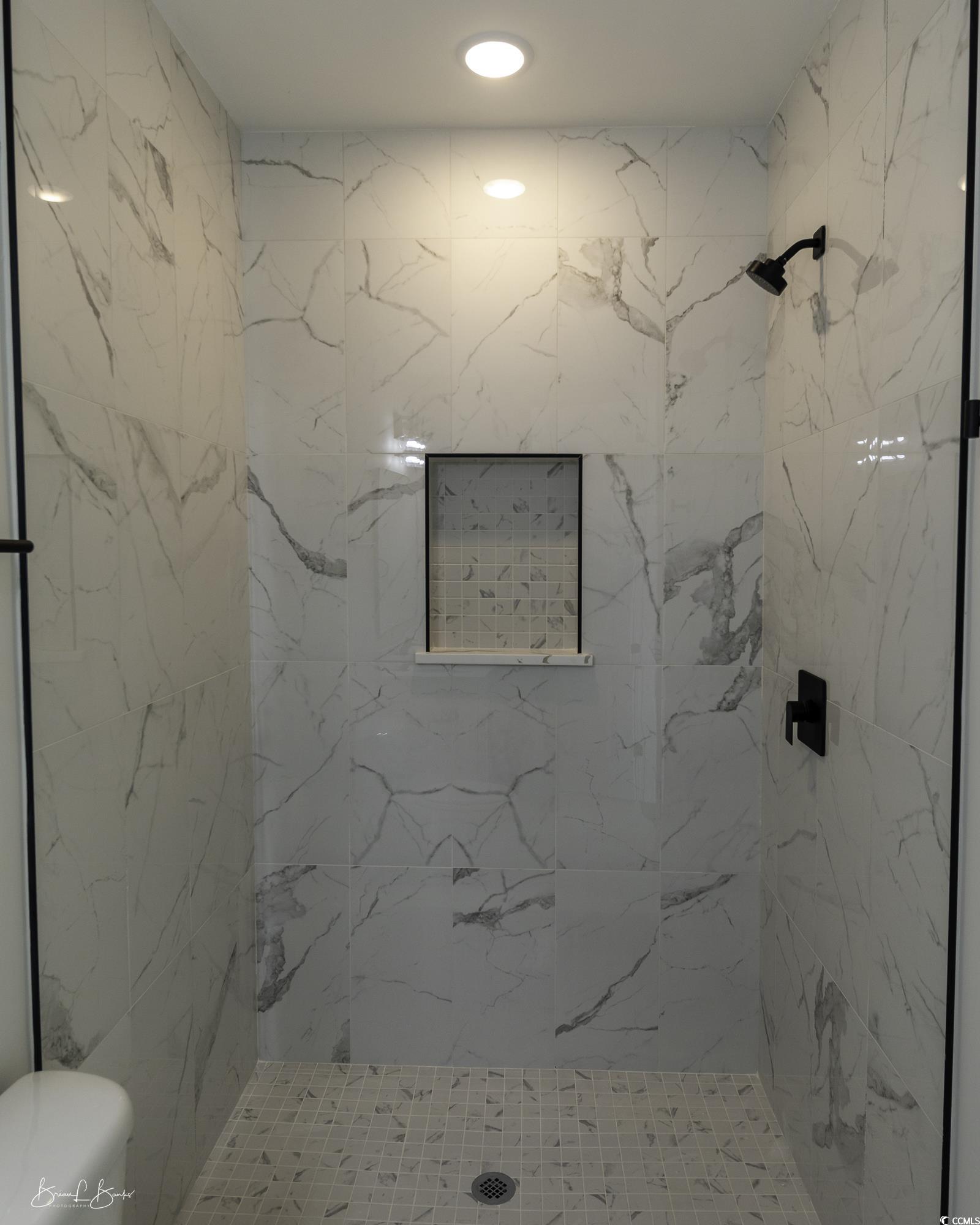 Myrtle Beach, South Carolina, 29579, United States, 4 Bedrooms Bedrooms, ,5 BathroomsBathrooms,Residential,For Sale,1982335