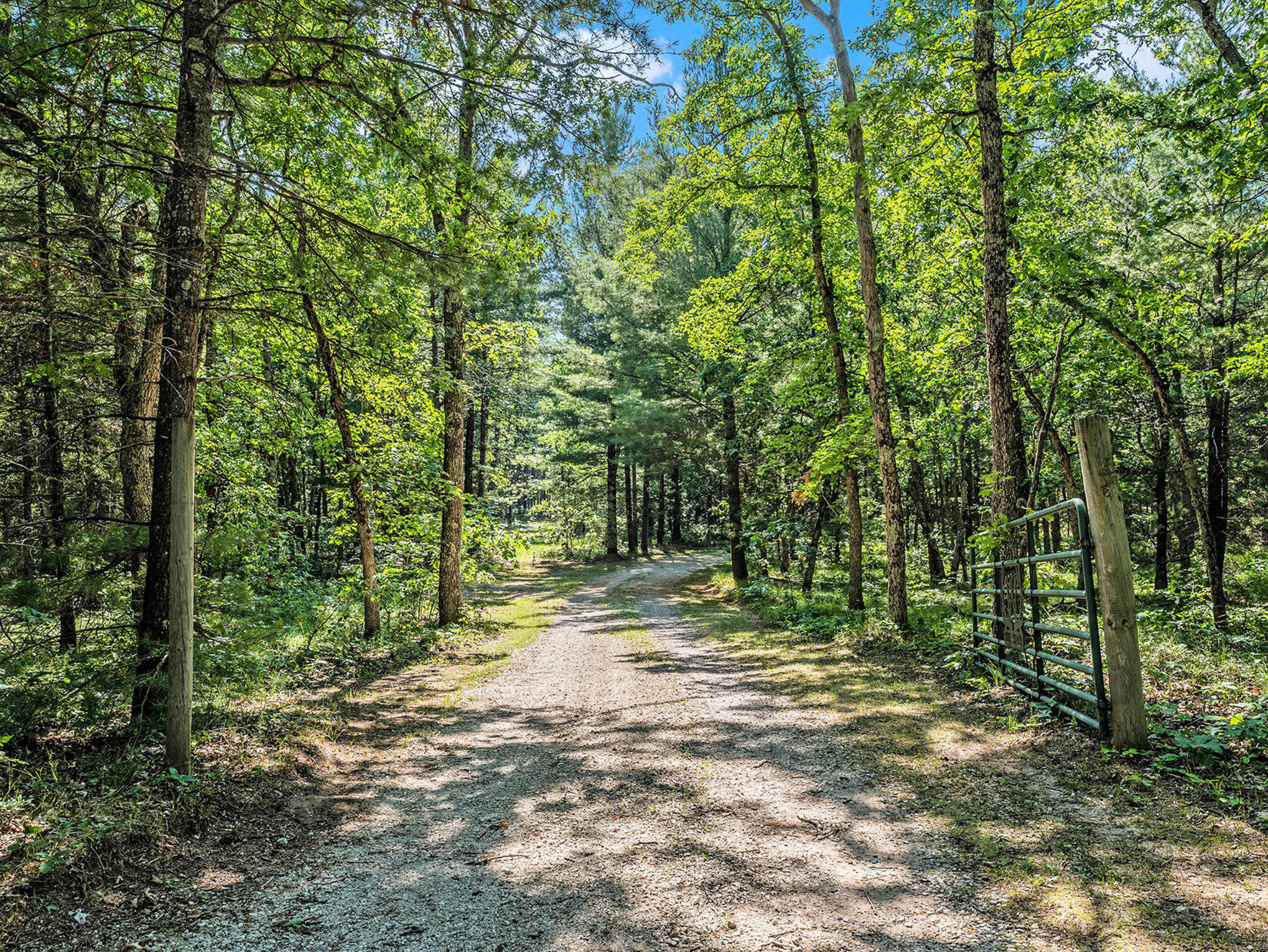 Manistee, Michigan, 49660, United States, 2 Bedrooms Bedrooms, ,2 BathroomsBathrooms,Residential,For Sale,1896192