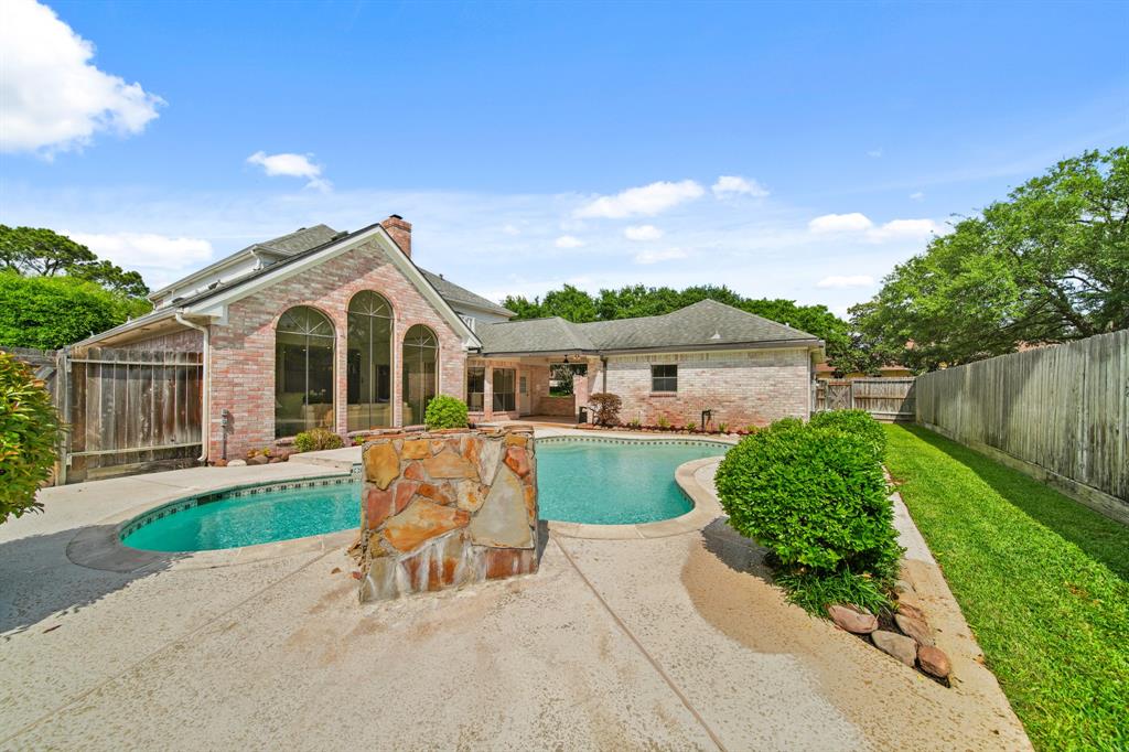 Sugar Land, Texas, 77478, United States, 4 Bedrooms Bedrooms, ,7 BathroomsBathrooms,Residential,For Sale,1778214