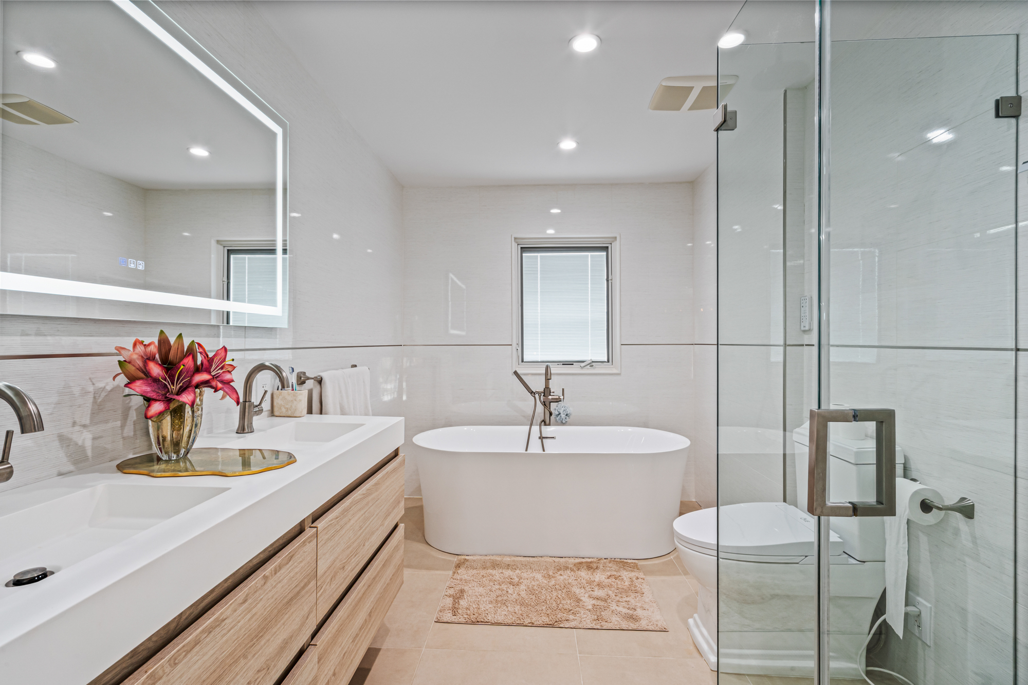  80 Knolls Drive N, Manhasset Hills, NY, 11040 - 物件實景