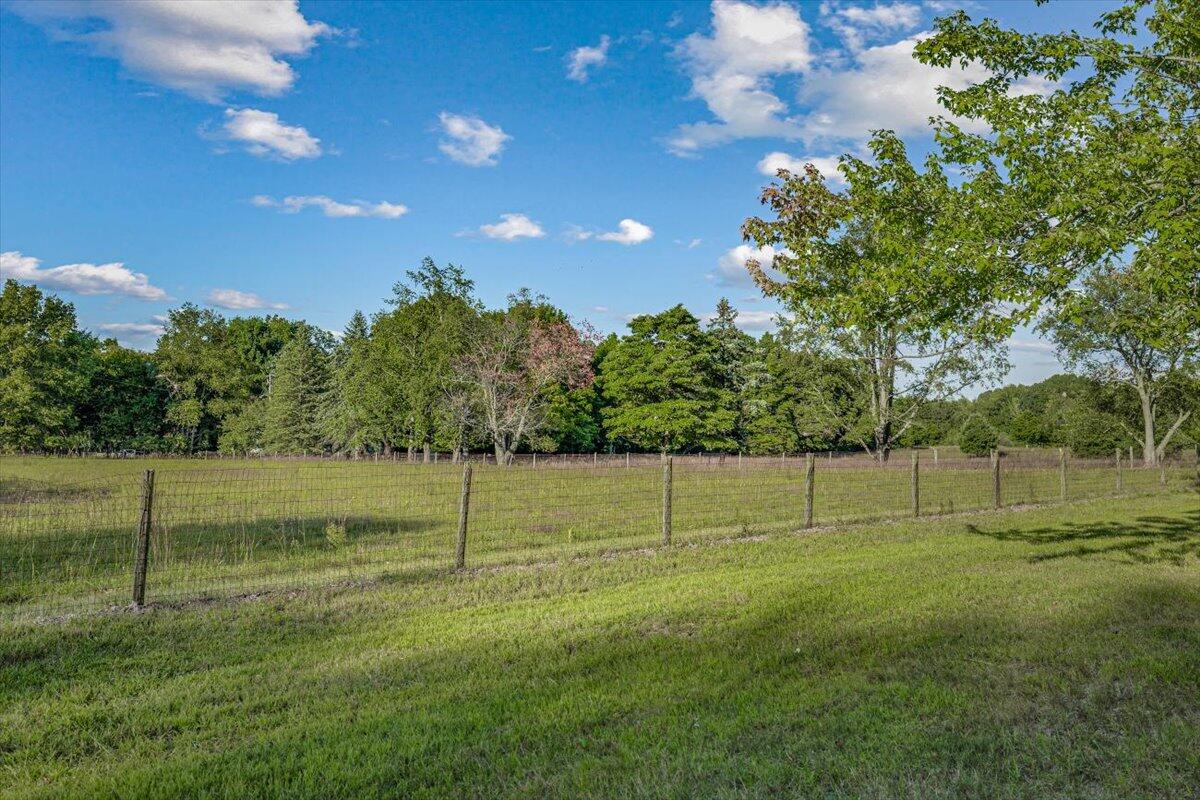 La Porte, Indiana, 46350, United States, 2 Bedrooms Bedrooms, ,Residential,For Sale,1868800