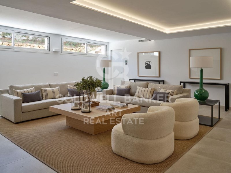 M?laga, Marbella, Marbella Pueblo M?laga, Marbella, Marbella, Andalusia, ES, 3 Bedrooms Bedrooms, ,3 BathroomsBathrooms,Residential,For Sale,M?laga, Marbella, Marbella Pueblo M?laga, Marbella,1668538