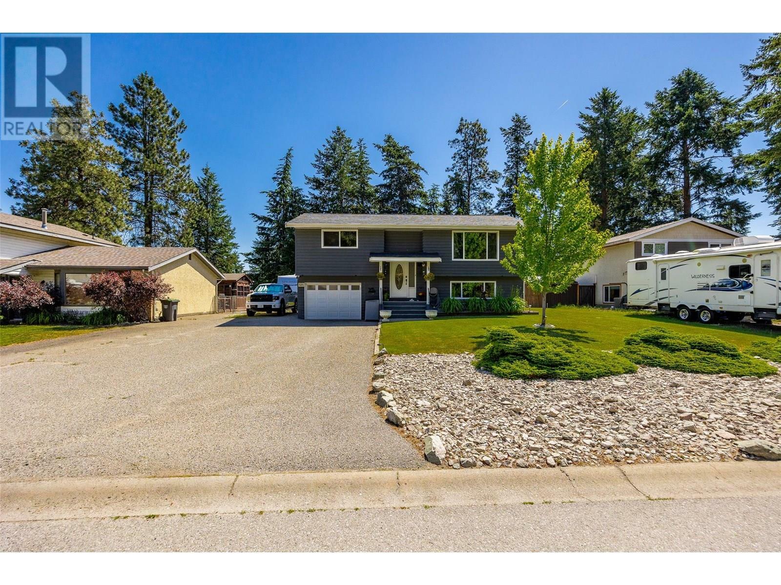 WEST KELOWNA, British Columbia, V4T 1B8, CA, 3 Bedrooms Bedrooms, ,2 BathroomsBathrooms,Residential,For Sale,1859691