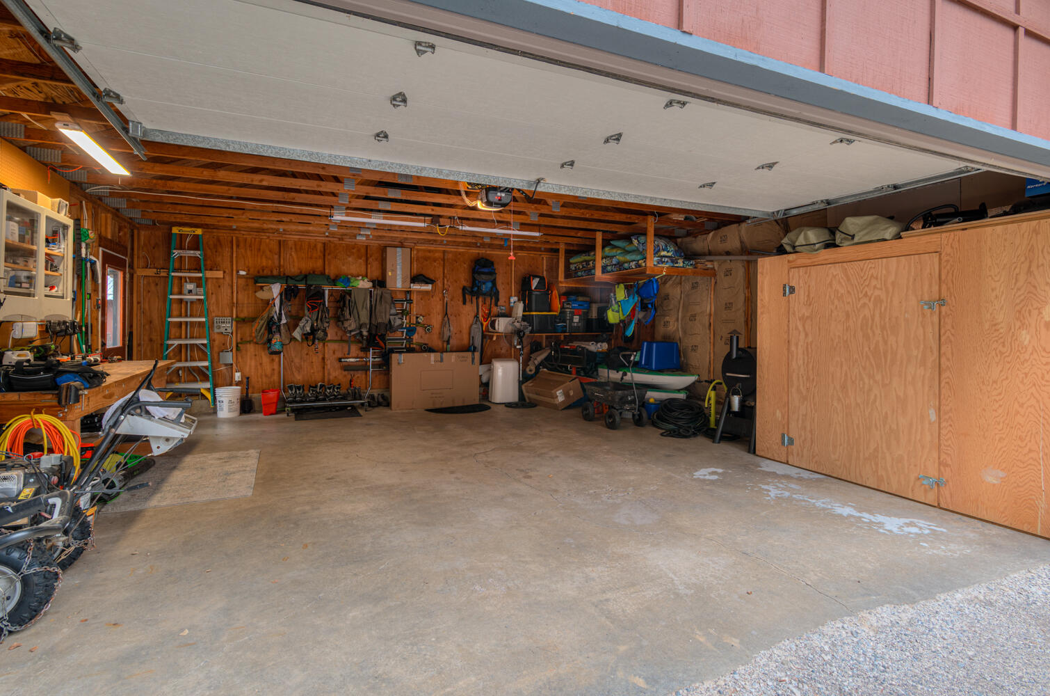 Bend, Oregon, 97707, United States, 2 Bedrooms Bedrooms, ,2 BathroomsBathrooms,Residential,For Sale,2000386