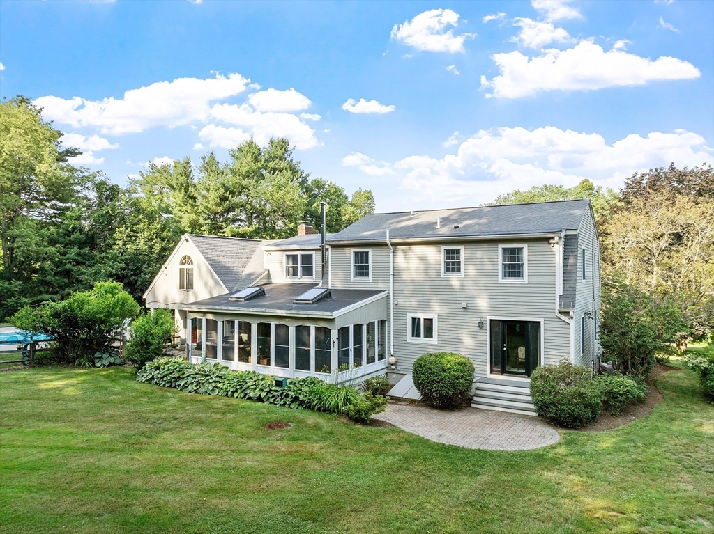 Pepperell, Massachusetts, 01463, United States, 4 Bedrooms Bedrooms, ,3 BathroomsBathrooms,Residential,For Sale,1930074