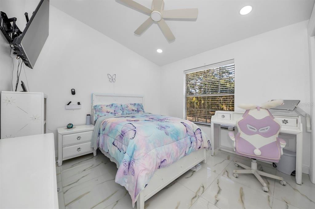 New Port Richey, Florida, 34653, United States, 4 Bedrooms Bedrooms, ,5 BathroomsBathrooms,Residential,For Sale,1989406