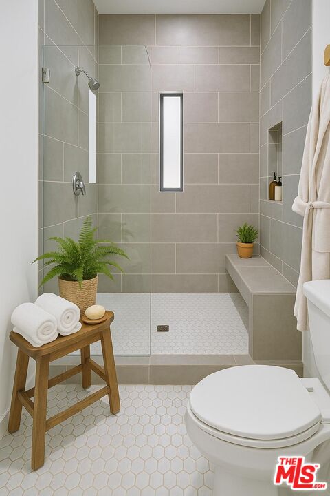 North Hollywood, California, 91601, United States, 11 Bedrooms Bedrooms, ,Residential,For Sale,1837377