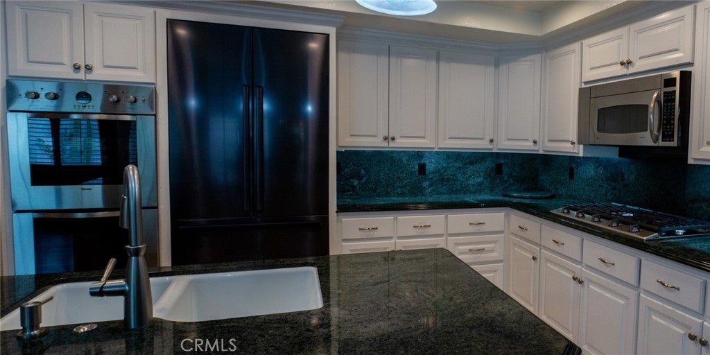 Montclair, California, 91763, United States, 3 Bedrooms Bedrooms, ,2 BathroomsBathrooms,Residential,For Sale,2049288