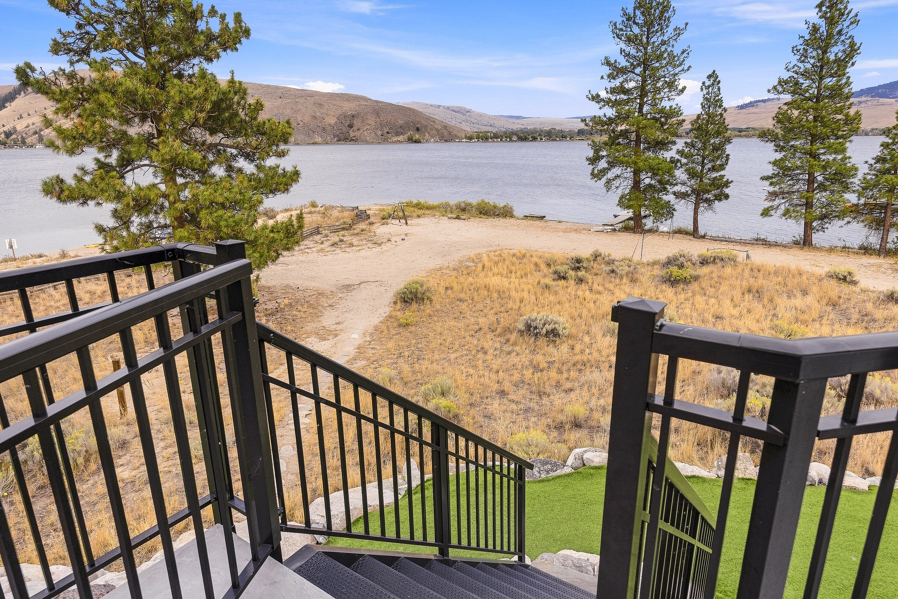  Premier Nicola Lake Estate - 物件實景