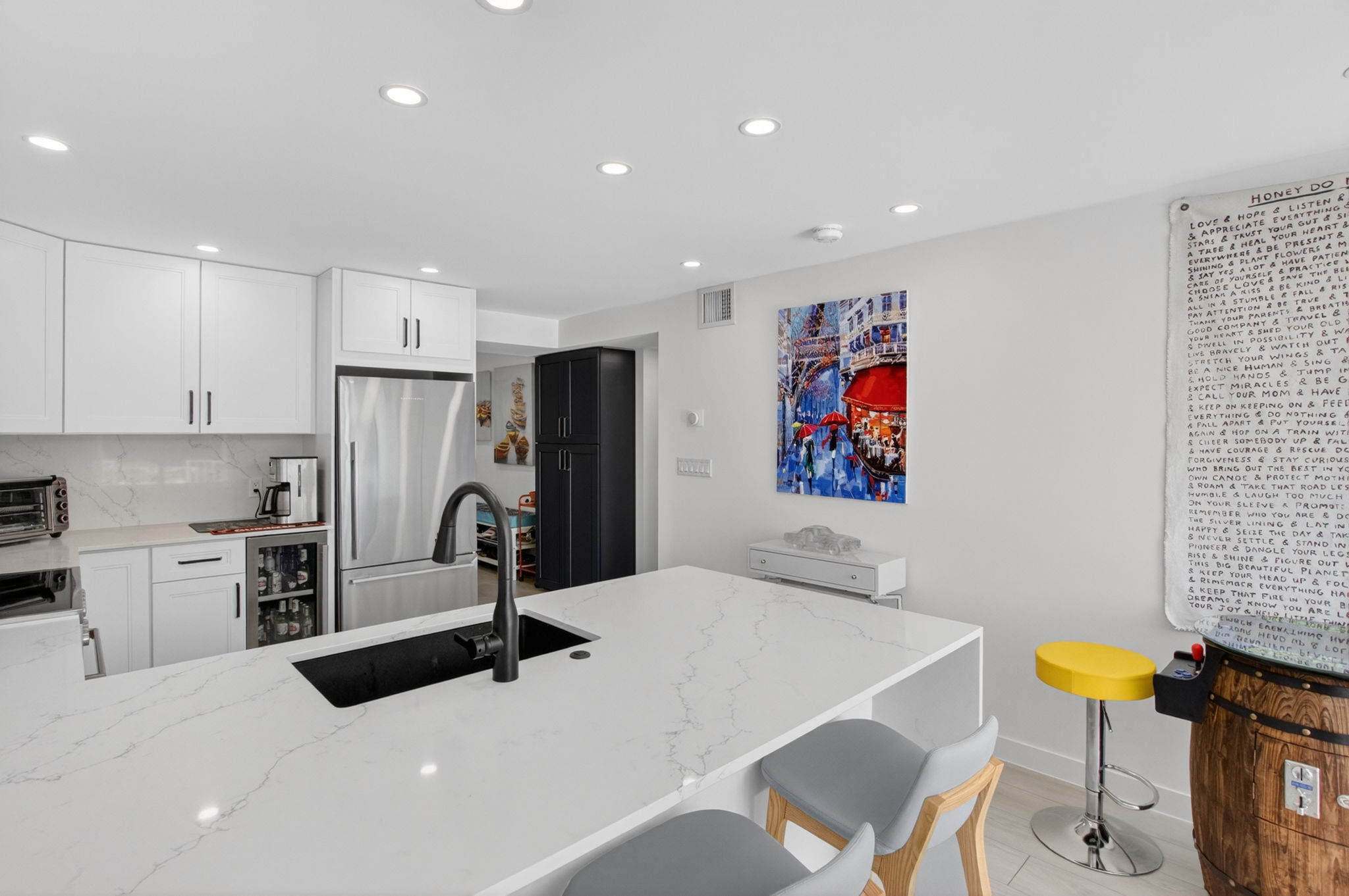  769 Jeffery St 2-104 - 物件實景