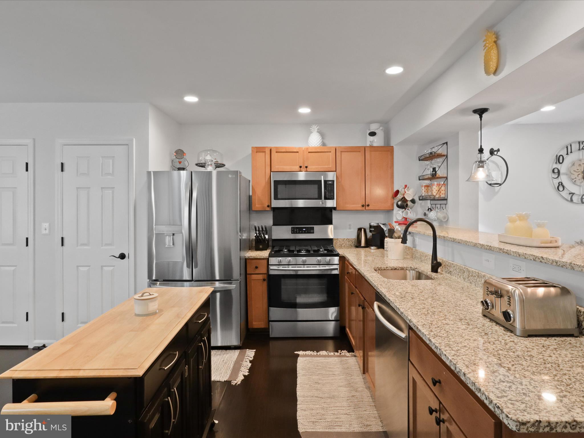 Alexandria, Virginia, 22304, United States, 3 Bedrooms Bedrooms, ,3 BathroomsBathrooms,Residential,For Sale,1982679