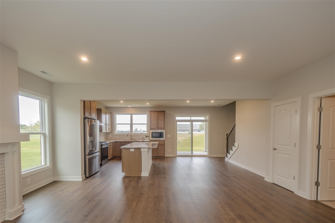 Bowling Green, Kentucky, 42104, United States, 4 Bedrooms Bedrooms, ,3 BathroomsBathrooms,Residential,For Sale,1913768