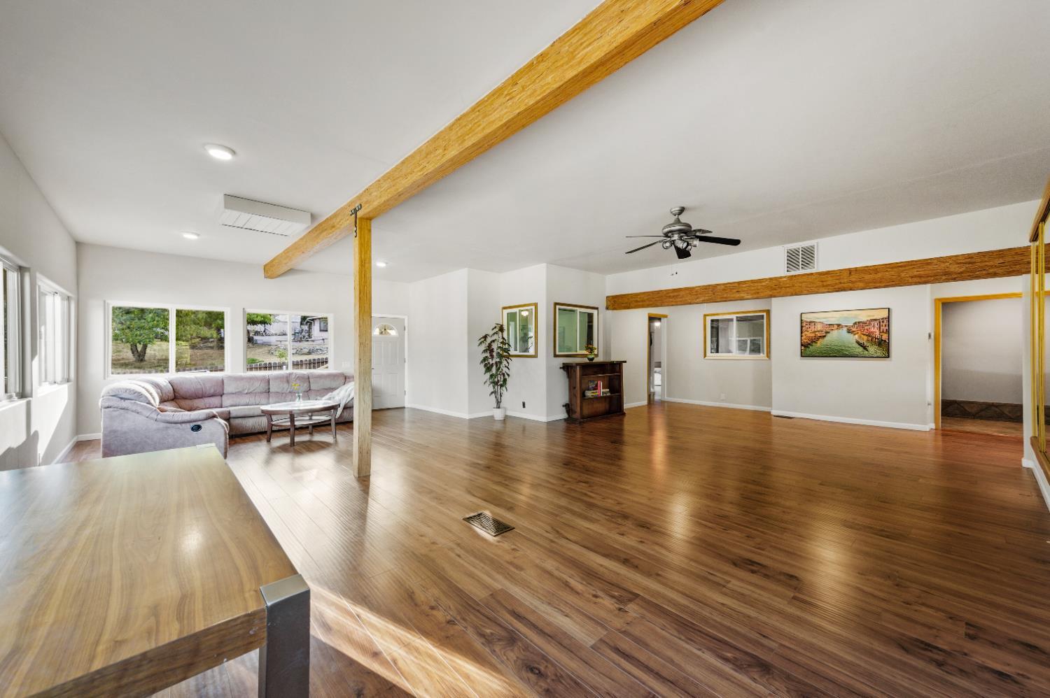 Grass Valley, California, 95945, United States, 4 Bedrooms Bedrooms, ,4 BathroomsBathrooms,Residential,For Sale,1897188