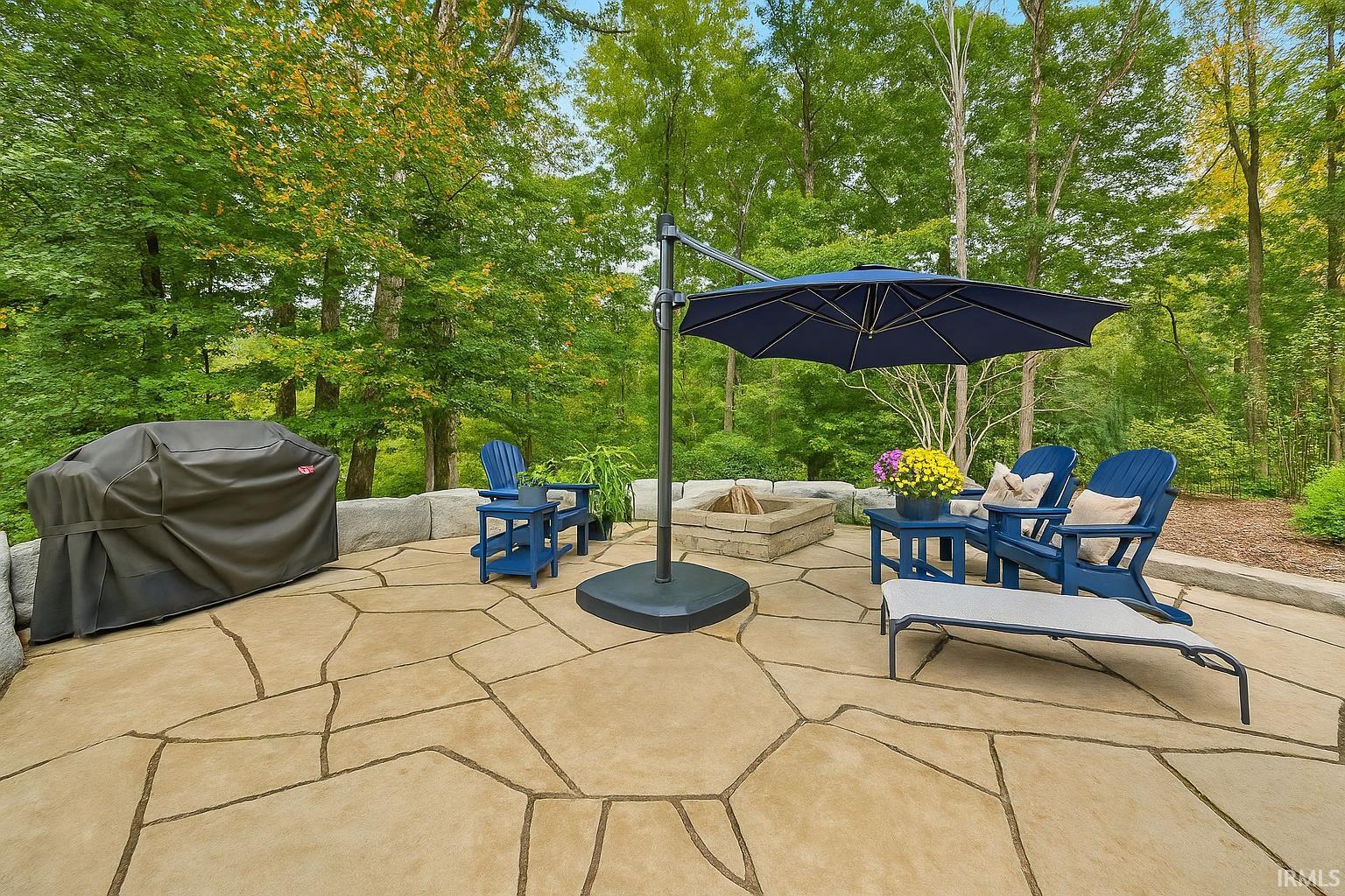 Bloomington, Indiana, 47401, United States, 3 Bedrooms Bedrooms, ,3 BathroomsBathrooms,Residential,For Sale,1977080