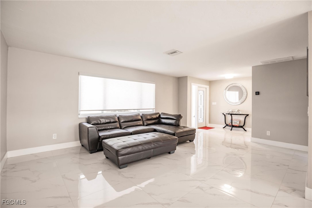 Cape Coral, Florida, 33904, United States, 3 Bedrooms Bedrooms, ,2 BathroomsBathrooms,Residential,For Sale,2005824