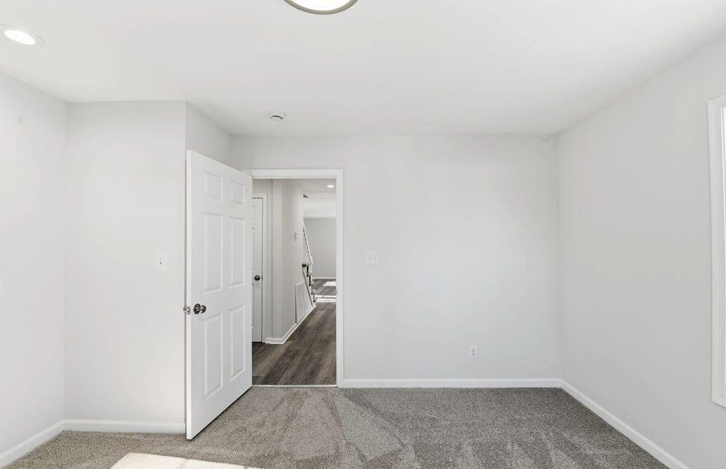 Newport News, Virginia, 23608, United States, 4 Bedrooms Bedrooms, ,4 BathroomsBathrooms,Residential,For Sale,2006290