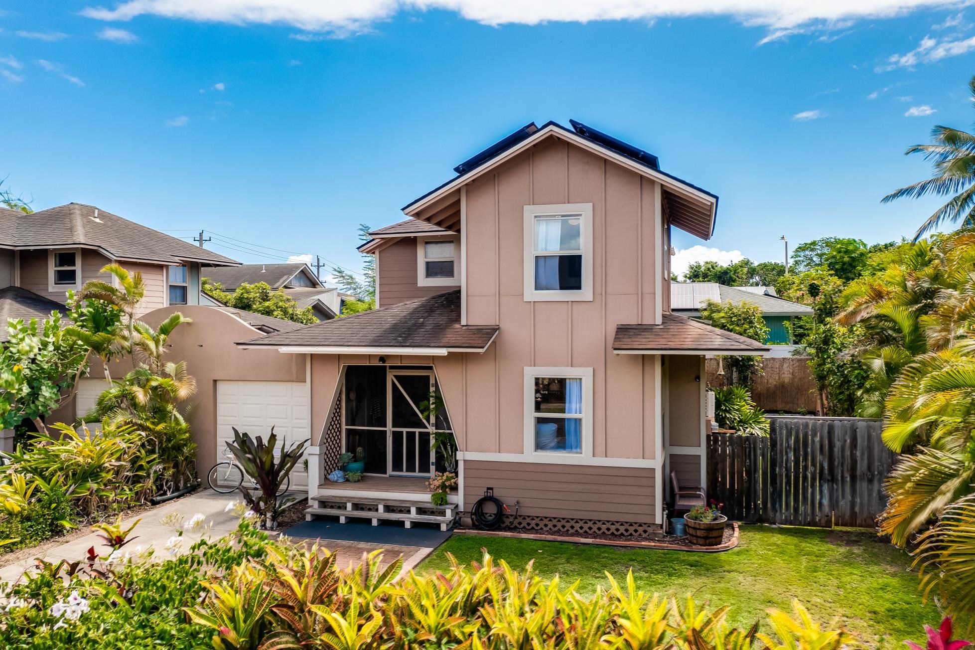 Paia, Hawaii, 96779, United States, 3 Bedrooms Bedrooms, ,2 BathroomsBathrooms,Residential,For Sale,1828199
