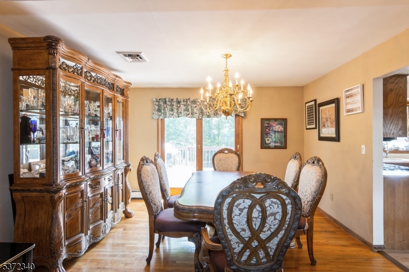Mountainside Boro, New Jersey, 07092, United States, 5 Bedrooms Bedrooms, ,3 BathroomsBathrooms,Residential,For Sale,1901870