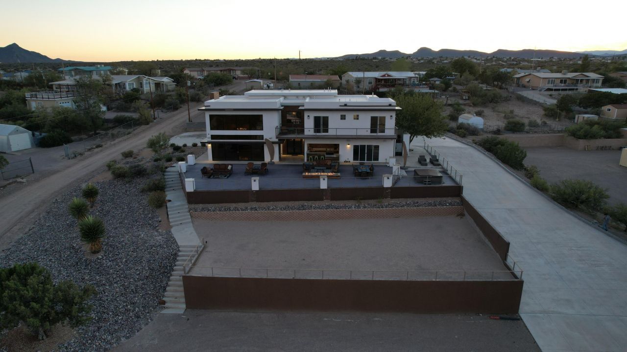 Elephant Butte, New Mexico, 87935, United States, 4 Bedrooms Bedrooms, ,4 BathroomsBathrooms,Residential,For Sale,1986304