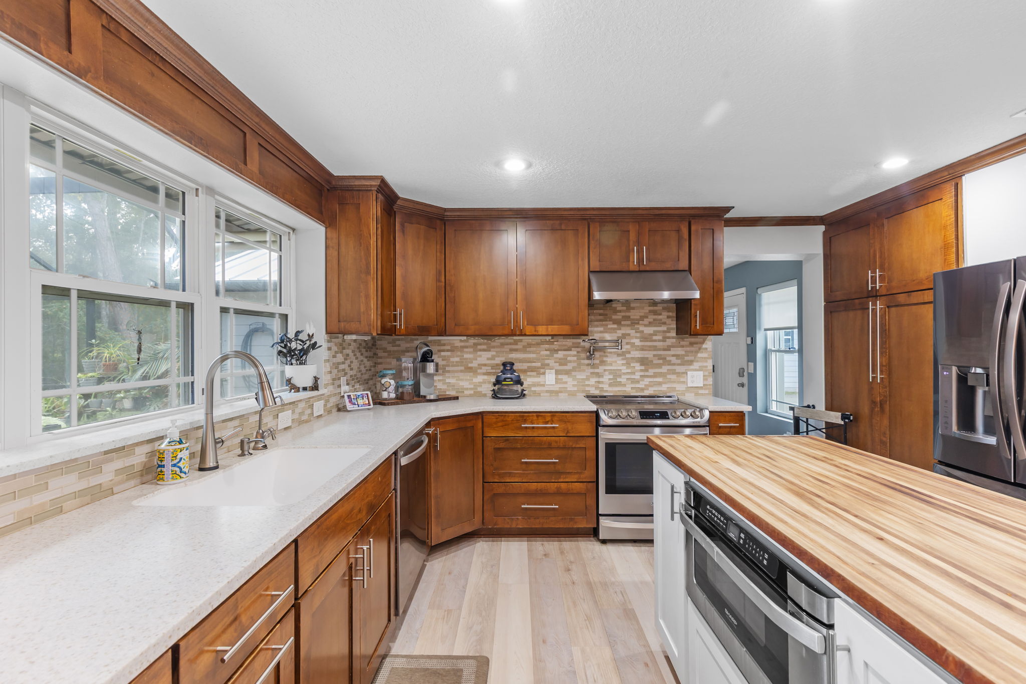 Wesley Chapel, Florida, 33544, United States, 5 Bedrooms Bedrooms, ,5 BathroomsBathrooms,Residential,For Sale,2005912